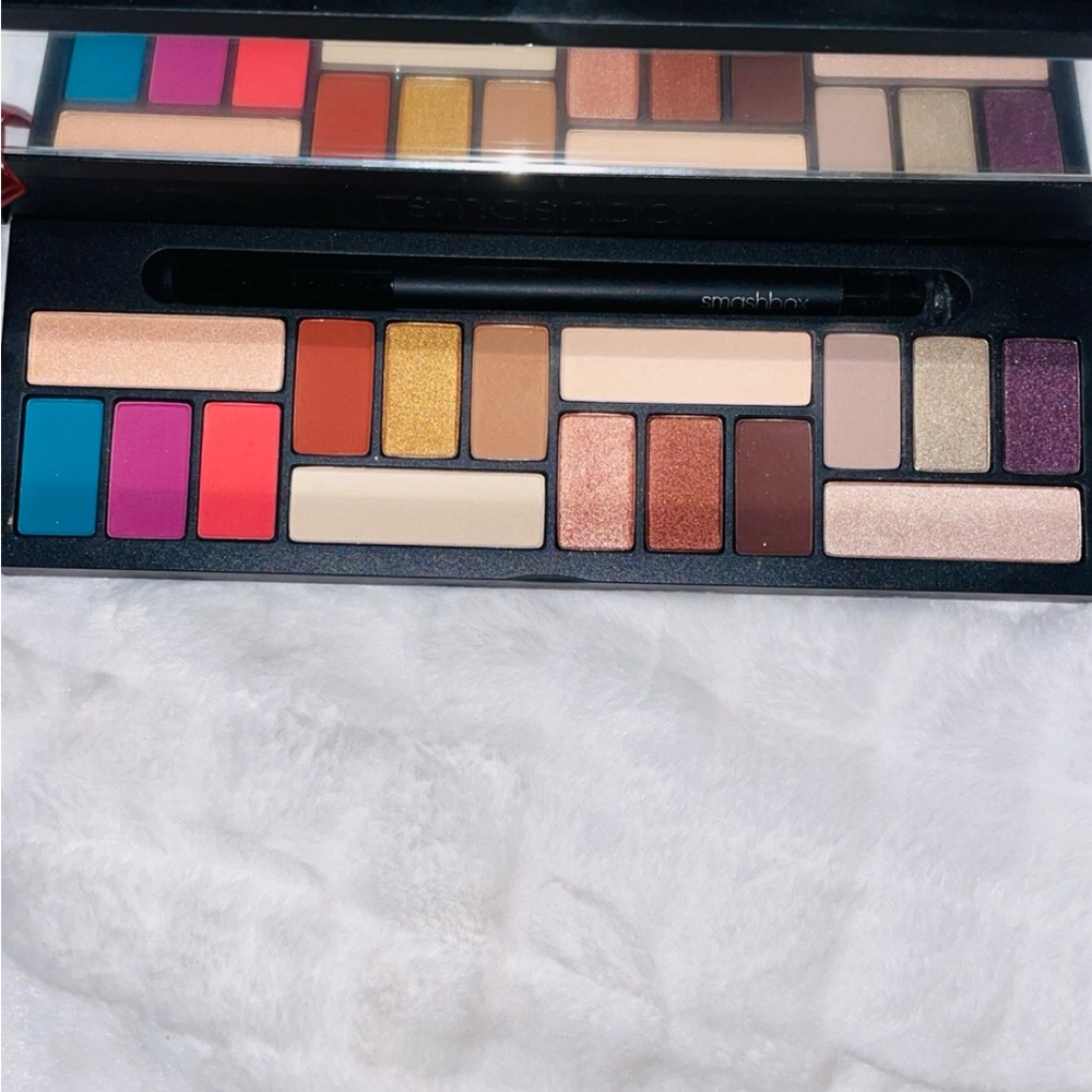 Smashbox L.A. Cover Shot Eye Palette with Sunset Hues